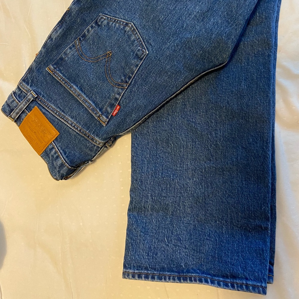 Levi’s Ribcage Jeans- Georgie